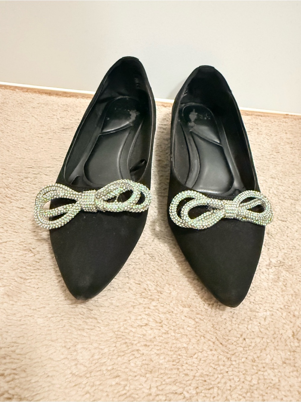 Jones New York Black Suede Pointed-Toe Flats with Crystal Bow | Women’s Size 9